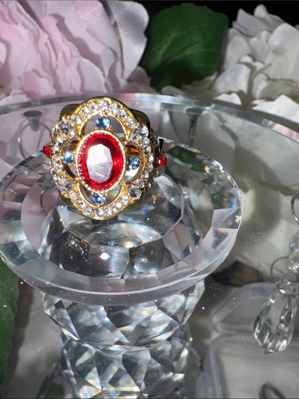 Vintage-Style Ring with  Austrian Crystals in Red and Multicolor Accents stones